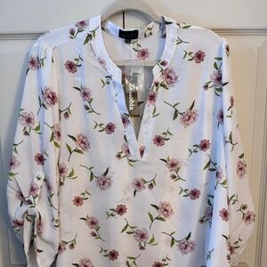 Zenobia 2x 3/4 sleeve floral blouse